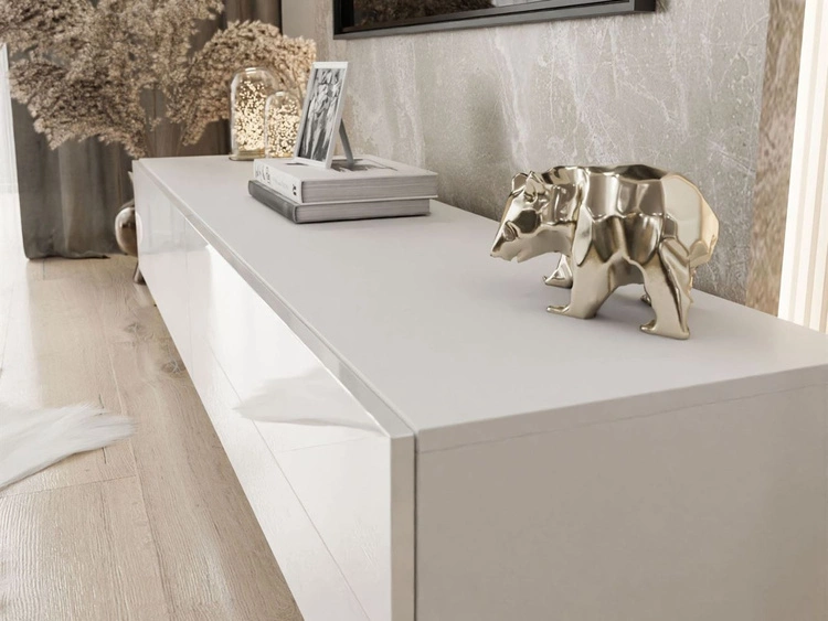TV-Lowboard mit Türen auf Goldenen Metallbeinen 175 cm Sorelle Weiß Hochglanz